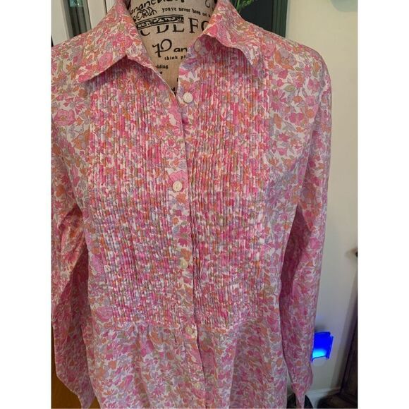 Gap Cotton Floral Pintuck Shirt - Picture 1 of 6